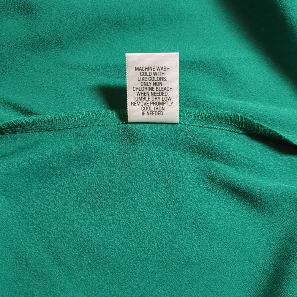 Green Apt 9 button down blouse - Picture 10 of 10